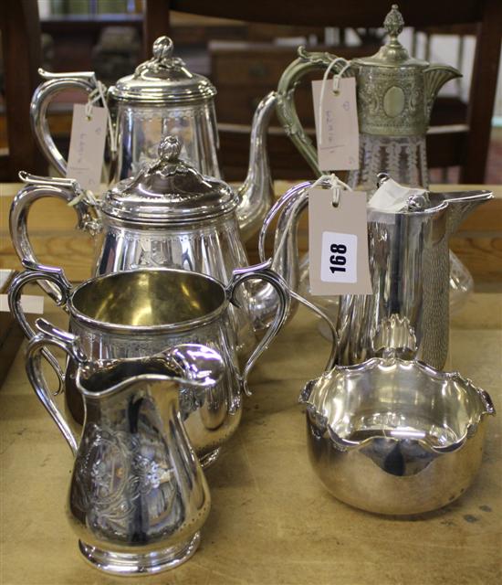 Elkington plated tea/coffee set, canteen plated fish eaters & sundry plate etc